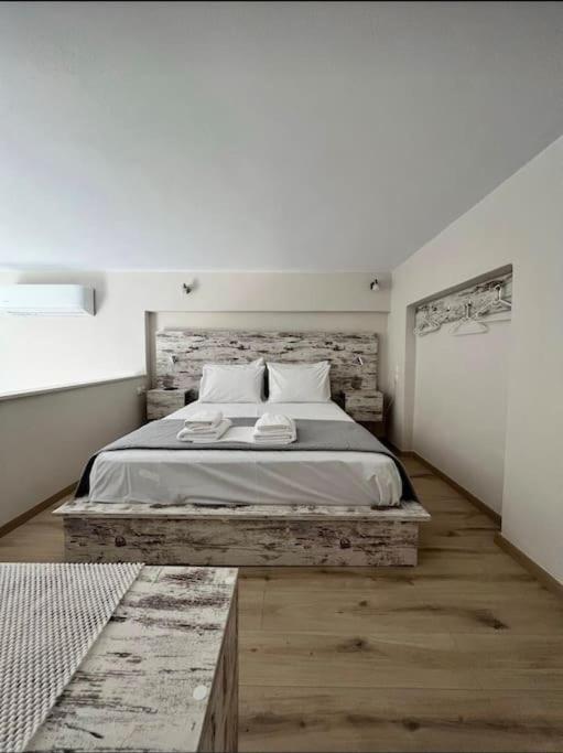 Chris Apartment With Loft Πρέβεζα Εξωτερικό φωτογραφία